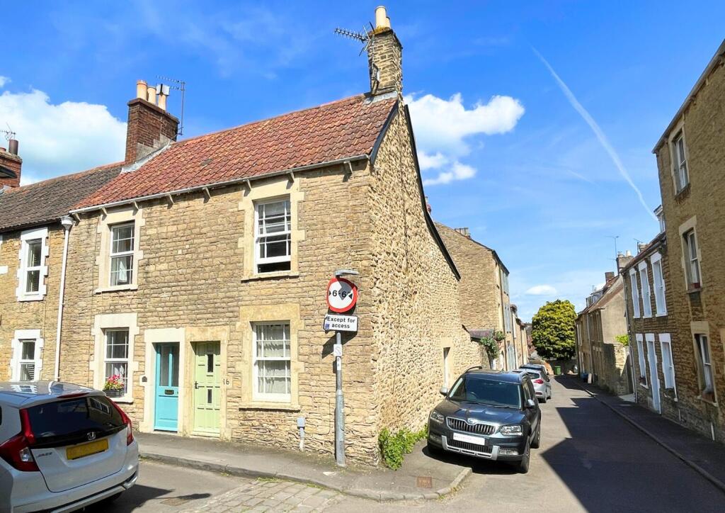 3 bed End of Terrace for rent in Frome. From Rogers & Co - Frome