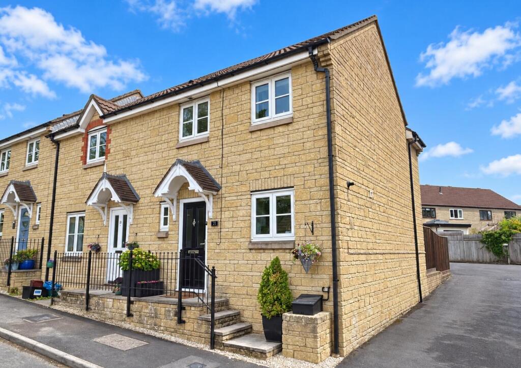 3 bed End of Terrace for rent in Frome. From Rogers & Co - Frome