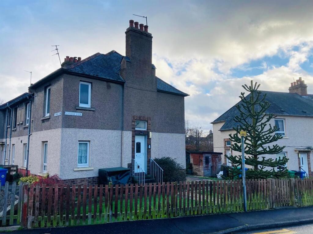 2 bed 1st Floor Flat for rent in Leuchars. From Rollos - St Andrews