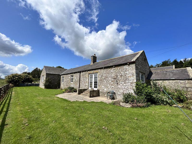 3 bed Cottage for rent in Whittingham. From Rook Matthews Sayer - Alnwick 3 bed Cottage for rent in Whittingham. From Rook Matthews Sayer - Alnwick
