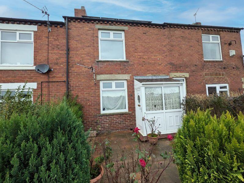 2 bed Mid Terraced House for rent in Crawcrook. From Rook Matthews Sayer - Ryton