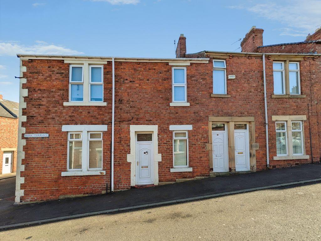 3 bed 1st Floor Flat for rent in Whickham. From Rook Matthews Sayer - Ryton 3 bed 1st Floor Flat for rent in Whickham. From Rook Matthews Sayer - Ryton