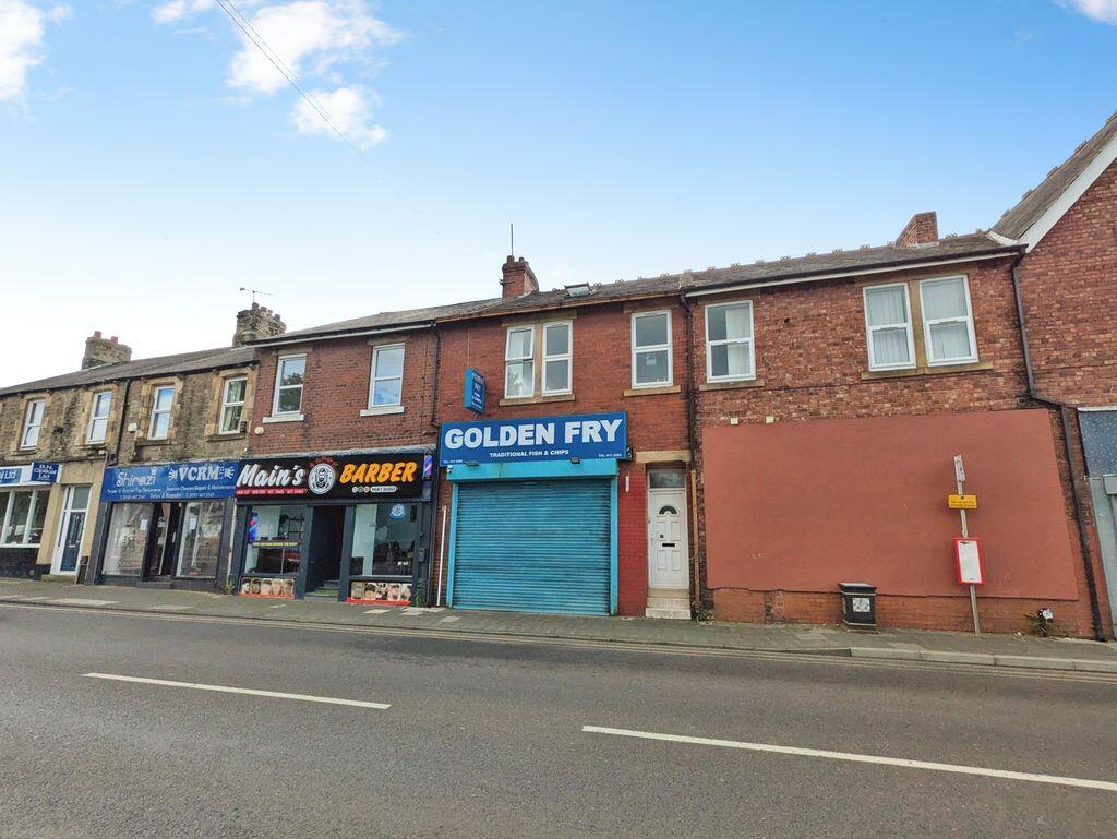 2 bed 1st Floor Flat for rent in Crawcrook. From Rook Matthews Sayer - Ryton
