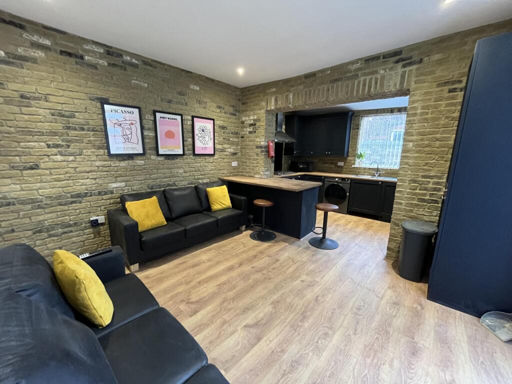 6 bed Detached for rent in Liverpool. From Rooms4u - Liverpool 6 bed Detached for rent in Liverpool. From Rooms4u - Liverpool