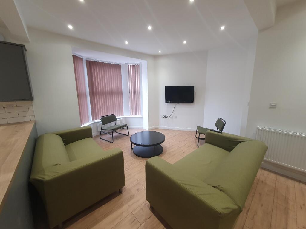 8 bed Detached for rent in Liverpool. From Rooms4u - Liverpool