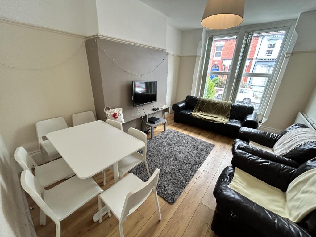 7 bed Detached for rent in Liverpool. From Rooms4u - Liverpool