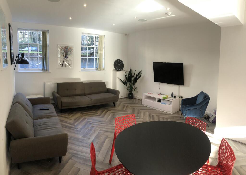 10 bed Detached for rent in Liverpool. From Rooms4u - Liverpool 10 bed Detached for rent in Liverpool. From Rooms4u - Liverpool