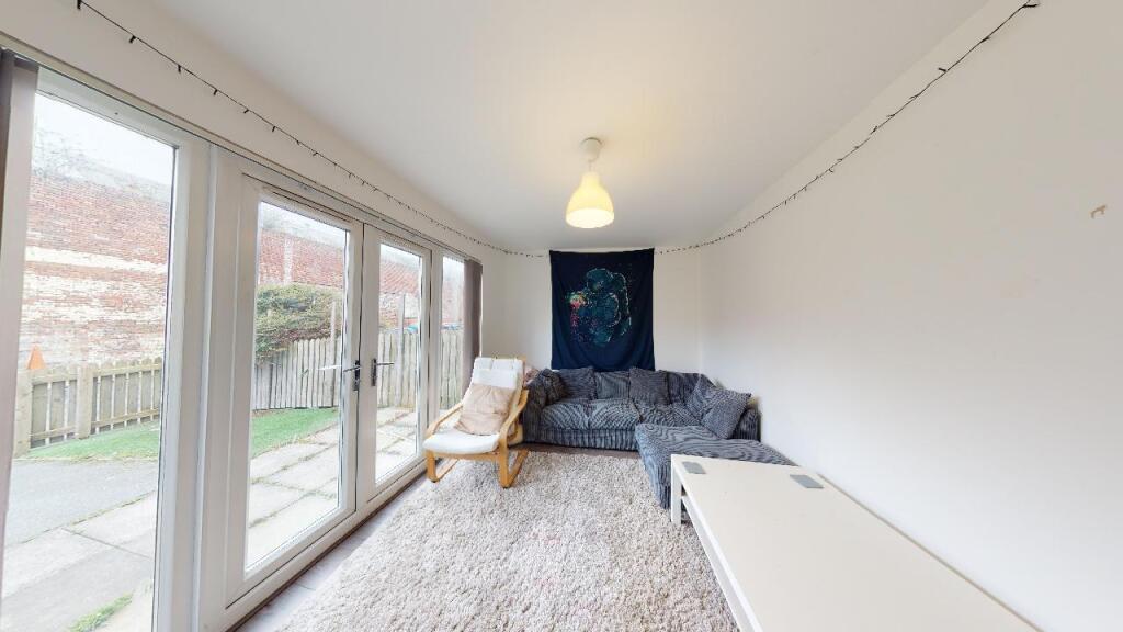 4 bed Detached for rent in Liverpool. From Rooms4u - Liverpool