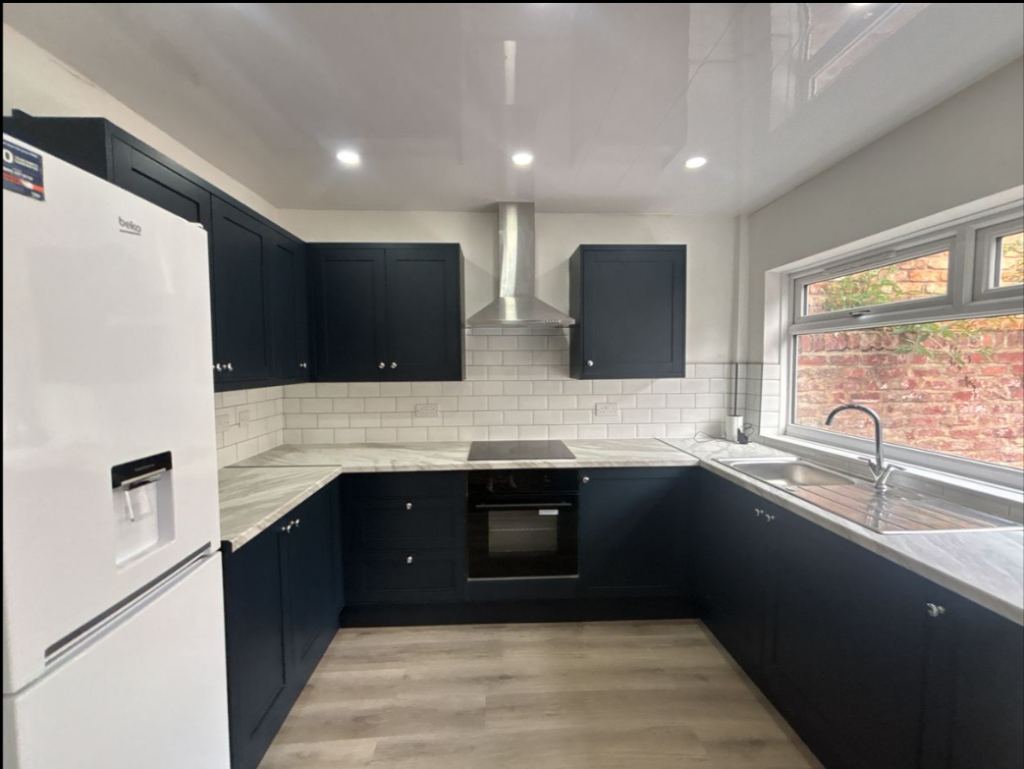 4 bed Detached for rent in Liverpool. From Rooms4u - Liverpool