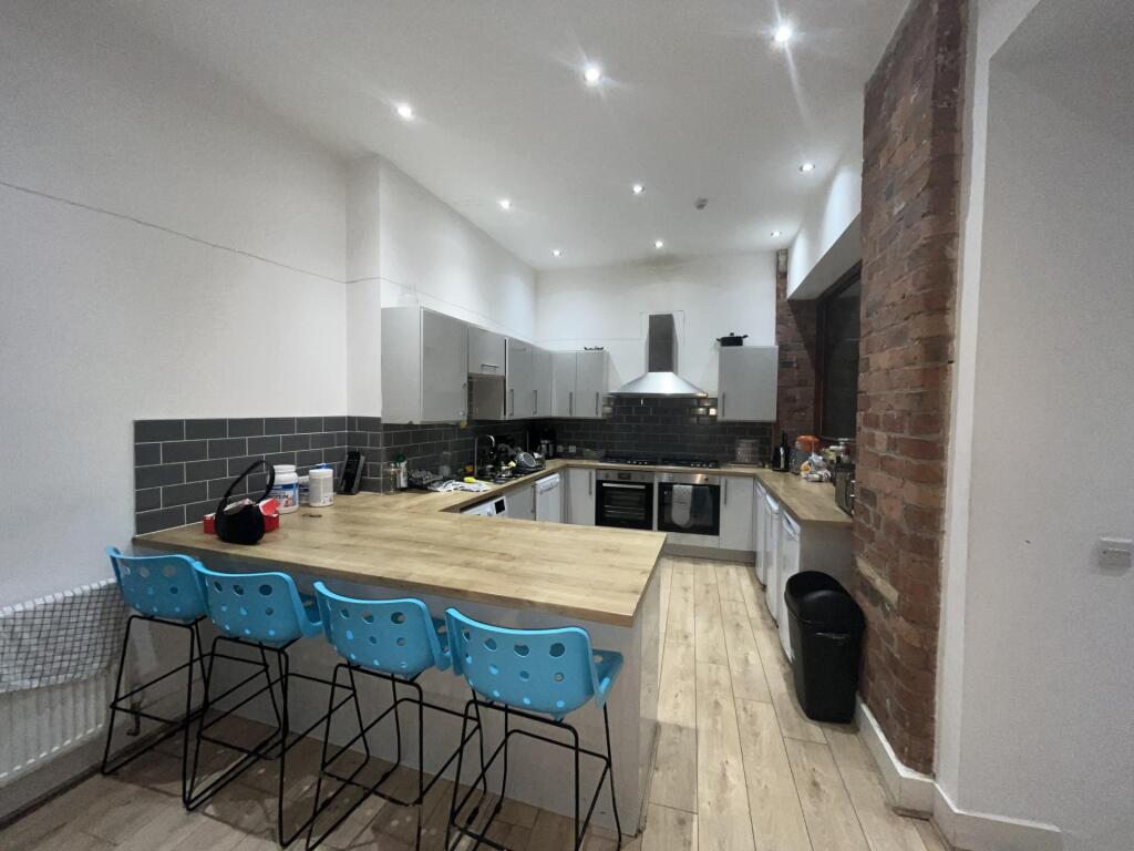 8 bed Detached for rent in Liverpool. From Rooms4u - Liverpool 8 bed Detached for rent in Liverpool. From Rooms4u - Liverpool