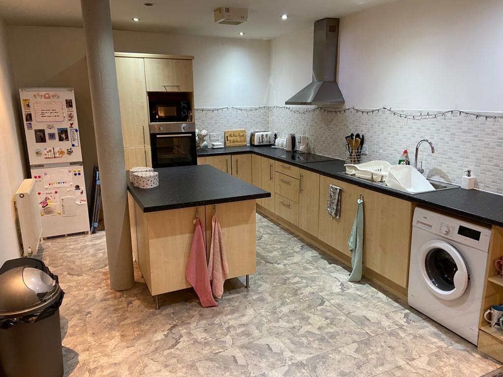 2 bed Detached for rent in Liverpool. From Rooms4u - Liverpool