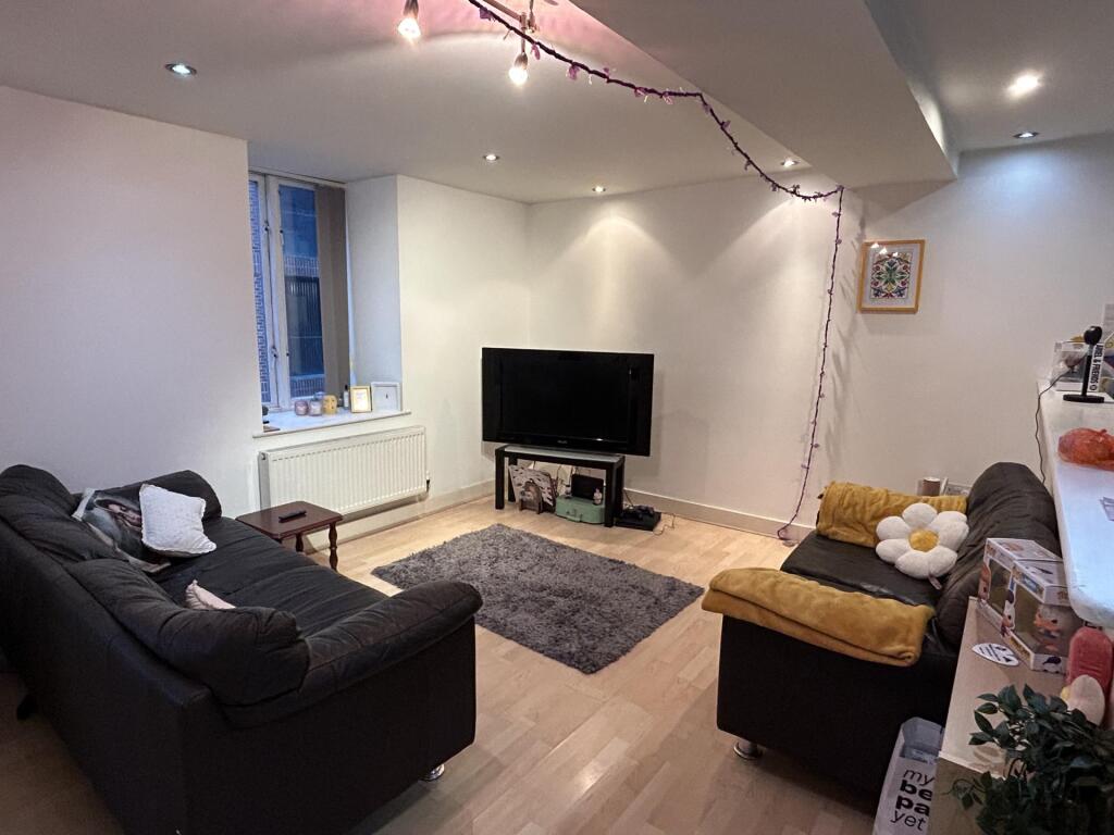 2 bed Detached for rent in Liverpool. From Rooms4u - Liverpool