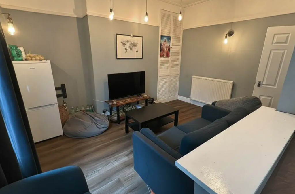 4 bed Detached for rent in Liverpool. From Rooms4u - Liverpool