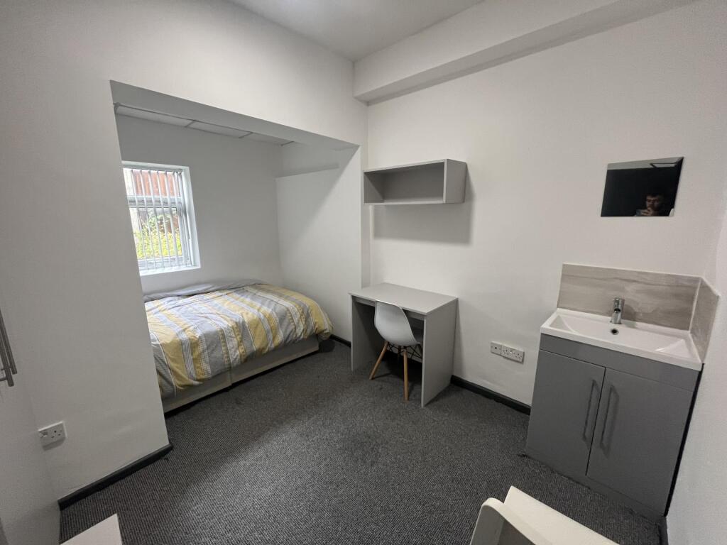 1 bed Detached for rent in Preston. From Rooms4u - Liverpool