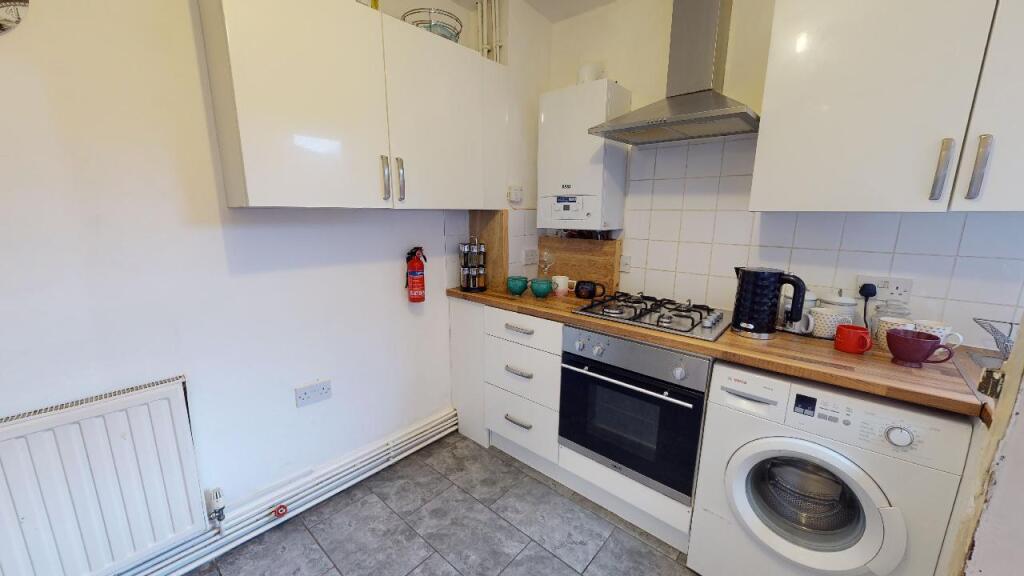 3 bed Detached for rent in Liverpool. From Rooms4u - Liverpool
