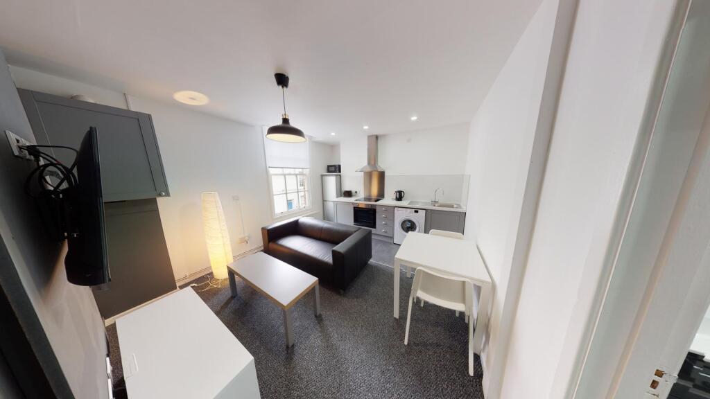 1 bed 1st Floor Flat for rent in Liverpool. From Rooms4u - Liverpool