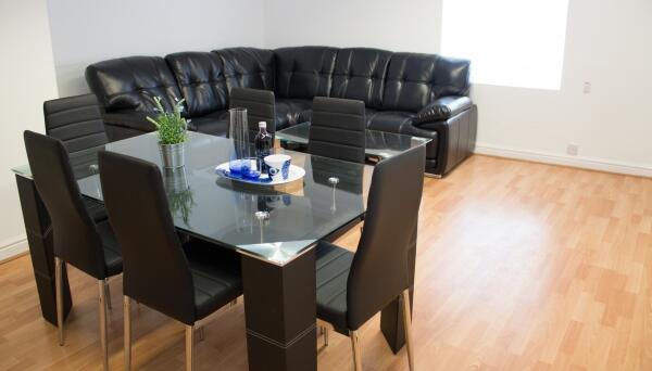 4 bed 1st Floor Flat for rent in Liverpool. From Rooms4u - Liverpool
