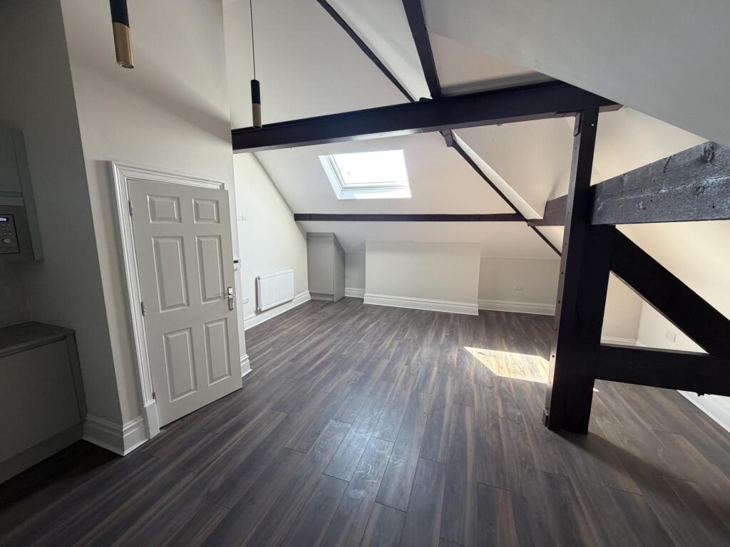 1 bed Detached for rent in Liverpool. From Rooms4u - Liverpool