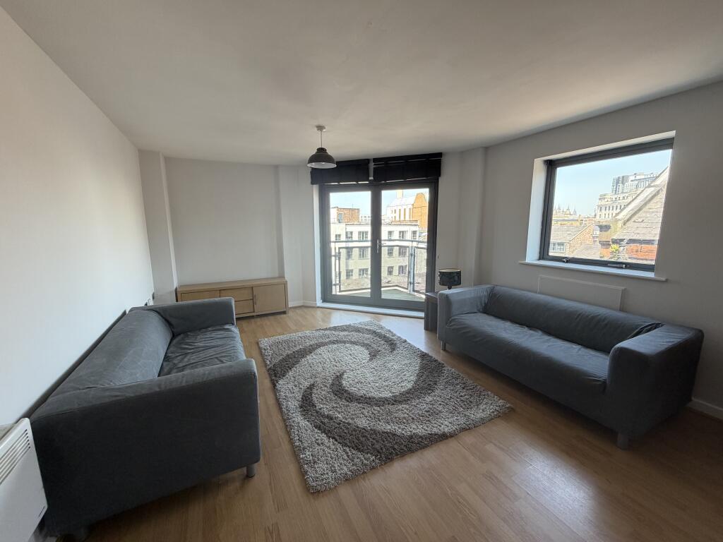 2 bed 1st Floor Flat for rent in Liverpool. From Rooms4u - Liverpool