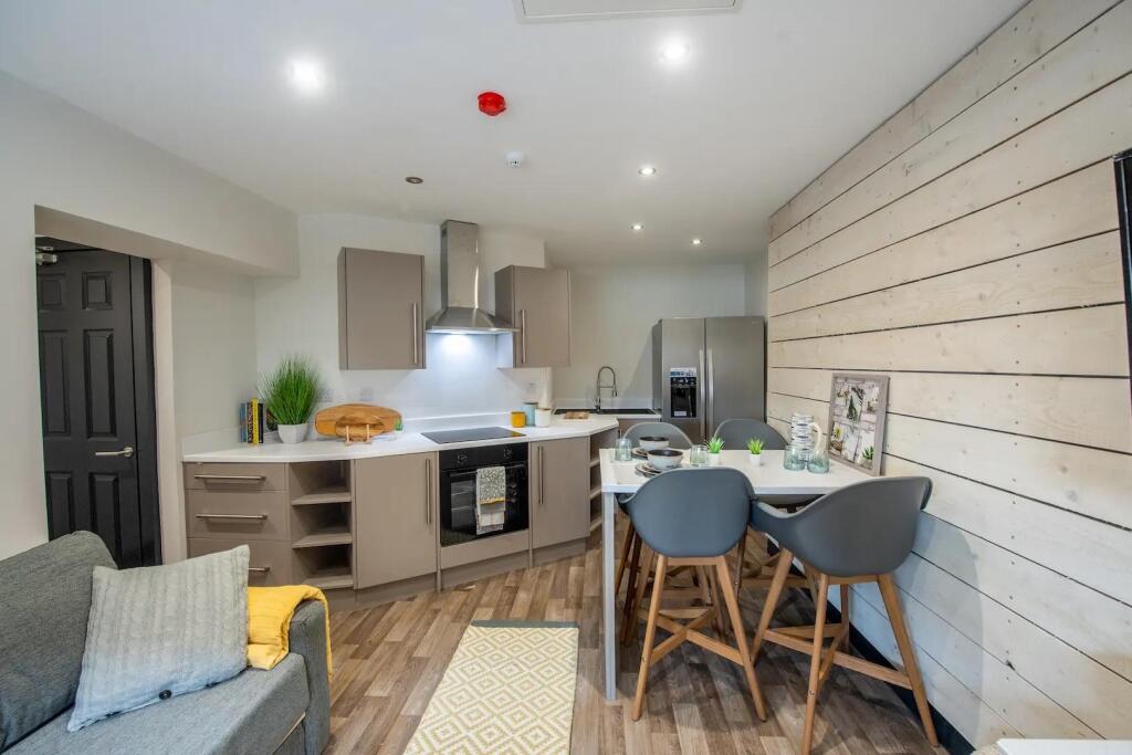 1 bed Private Halls for rent in Liverpool. From Rooms4u - Liverpool