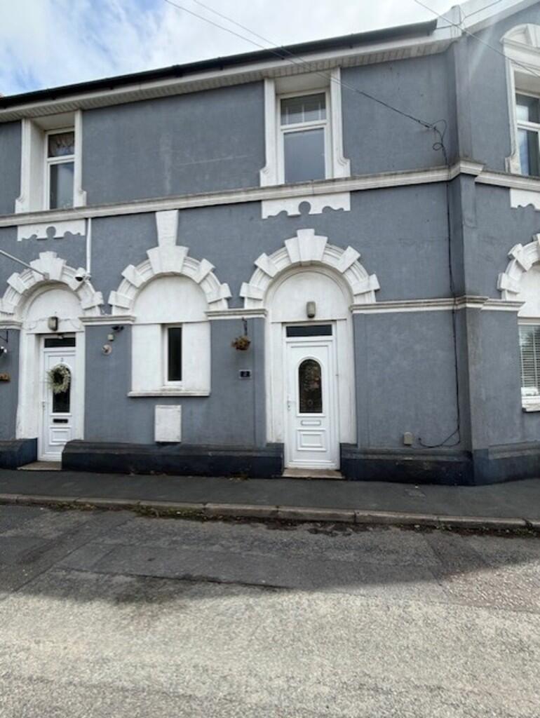 3 bed Apartment for rent in Newton. From Ross Estate Agencies - Barrow In Furness