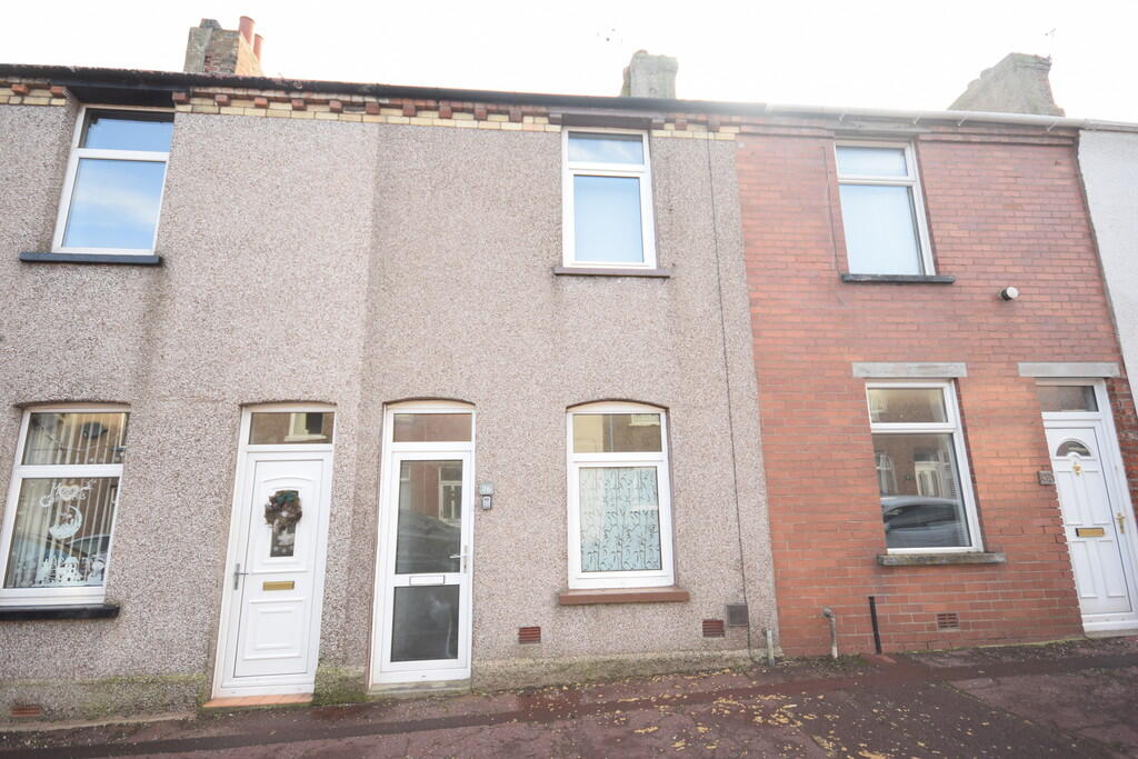 2 bed Mid Terraced House for rent in Barrow-in-Furness. From Ross Estate Agencies - Barrow In Furness