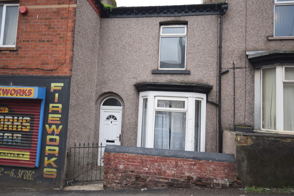 2 bed Mid Terraced House for rent in Barrow-in-Furness. From Ross Estate Agencies - Barrow In Furness