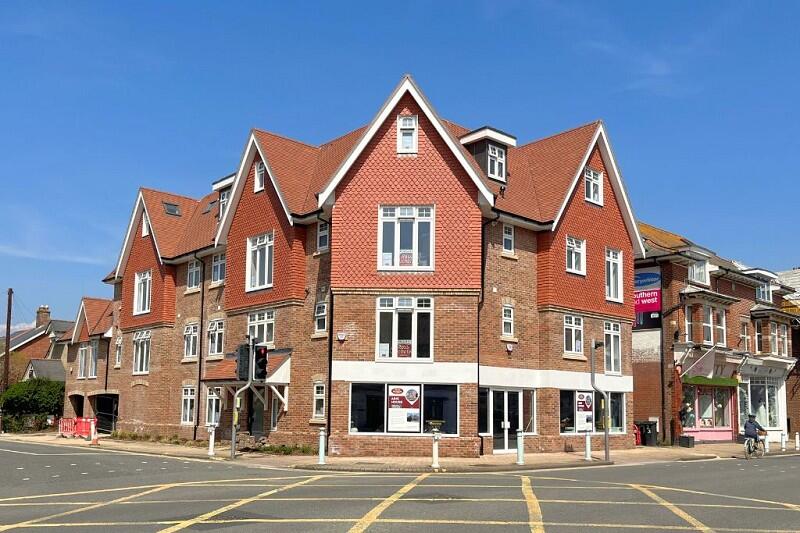 1 bed 1st Floor Flat for rent in Hinton. From Ross Nicholas & Co - Highcliffe