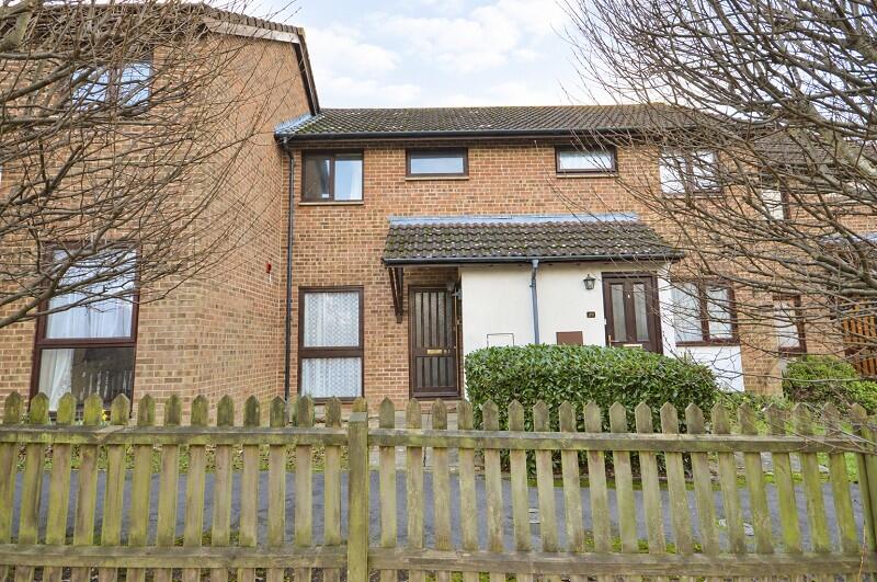 2 bed Mid Terraced House for rent in Ashley. From Ross Nicholas & Co - New Milton