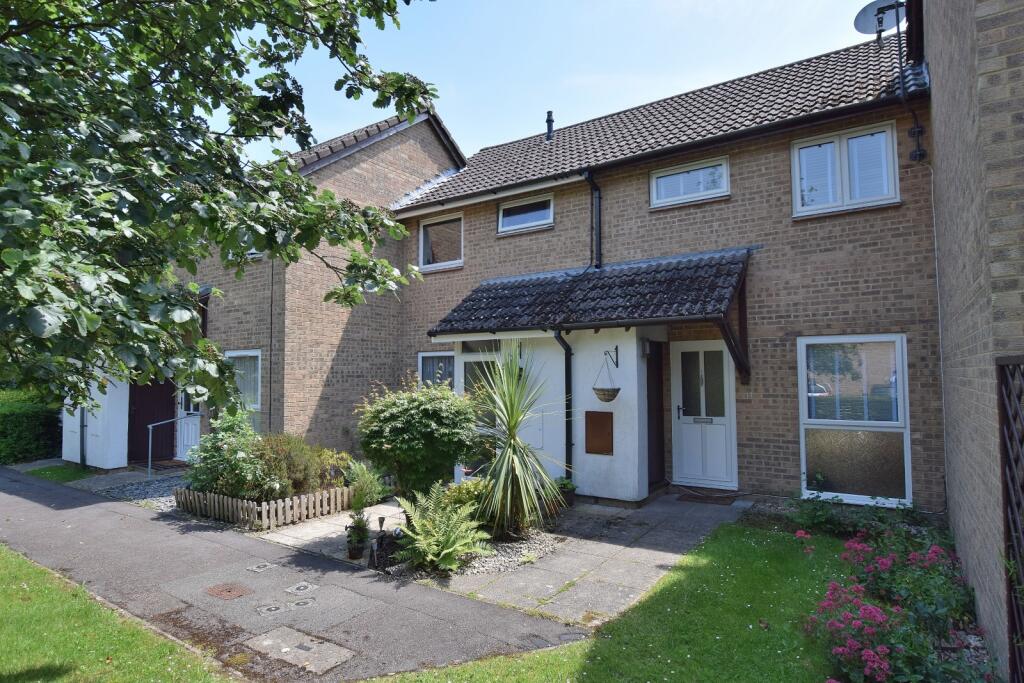 2 bed Mid Terraced House for rent in Ashley. From Ross Nicholas & Co - New Milton