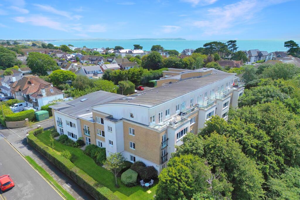 1 bed House (unspecified) for rent in Hinton. From Ross Nicholas & Co - New Milton 1 bed House (unspecified) for rent in Hinton. From Ross Nicholas & Co - New Milton
