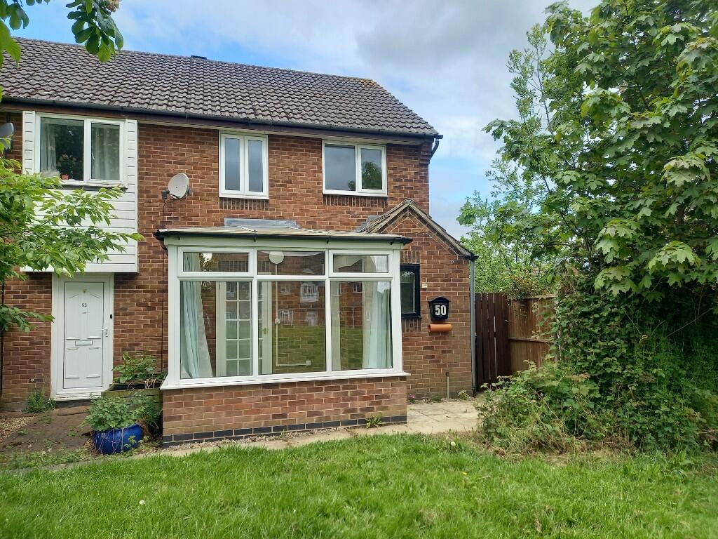 3 bed Town House for rent in Chesterfield. From Roy Peters - Chesterfield