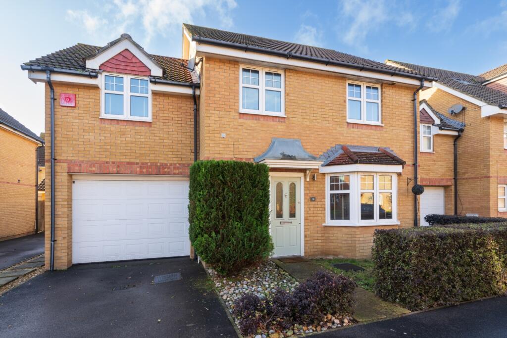 4 bed Detached for rent in Peel Common. From RPS Estate & Letting Agents - Lee on the Solent