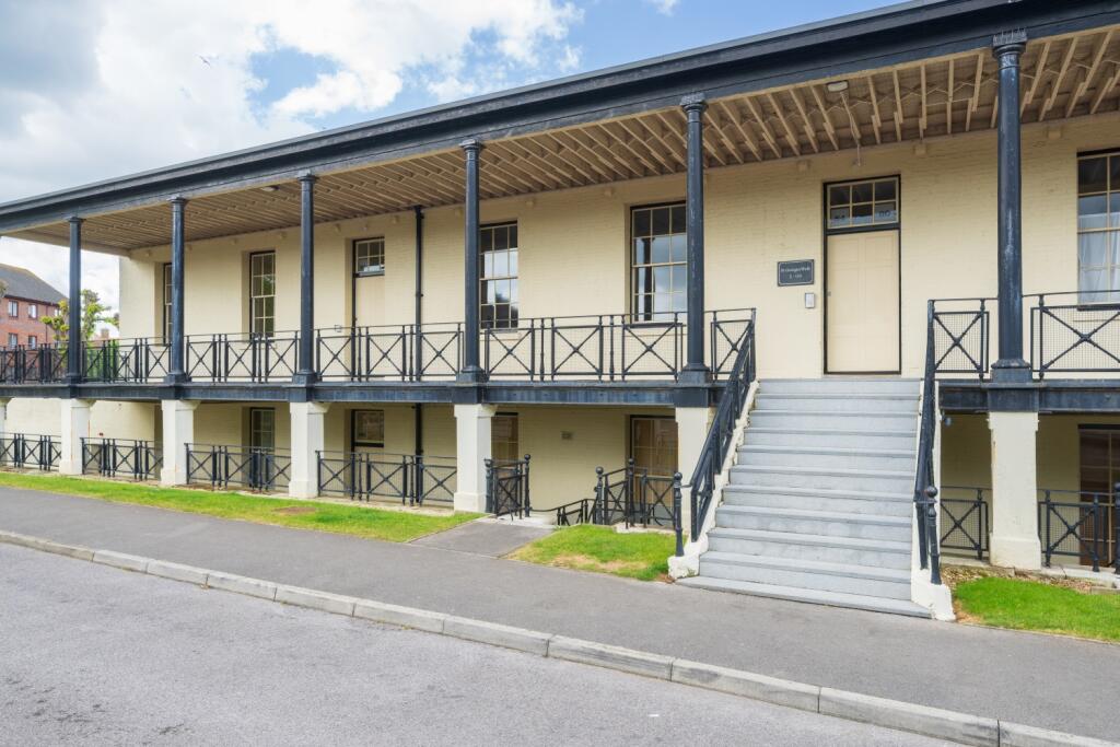 1 bed 1st Floor Flat for rent in Gosport. From RPS Estate & Letting Agents - Lee on the Solent 1 bed 1st Floor Flat for rent in Gosport. From RPS Estate & Letting Agents - Lee on the Solent
