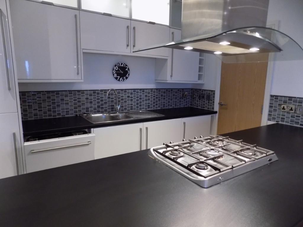 2 bed Apartment for rent in Sheerness. From Rule & Rule Estate Agents - Sheerness 2 bed Apartment for rent in Sheerness. From Rule & Rule Estate Agents - Sheerness