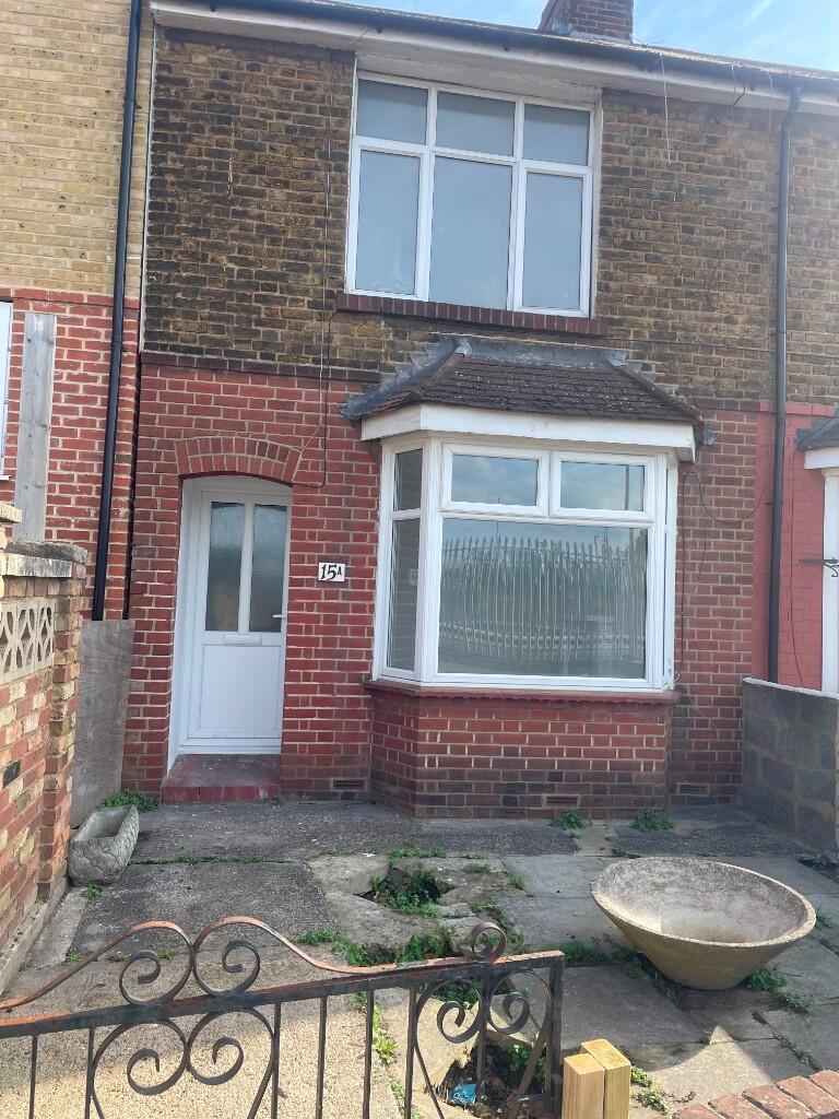2 bed Mid Terraced House for rent in Sheerness. From Rule & Rule Estate Agents - Sheerness