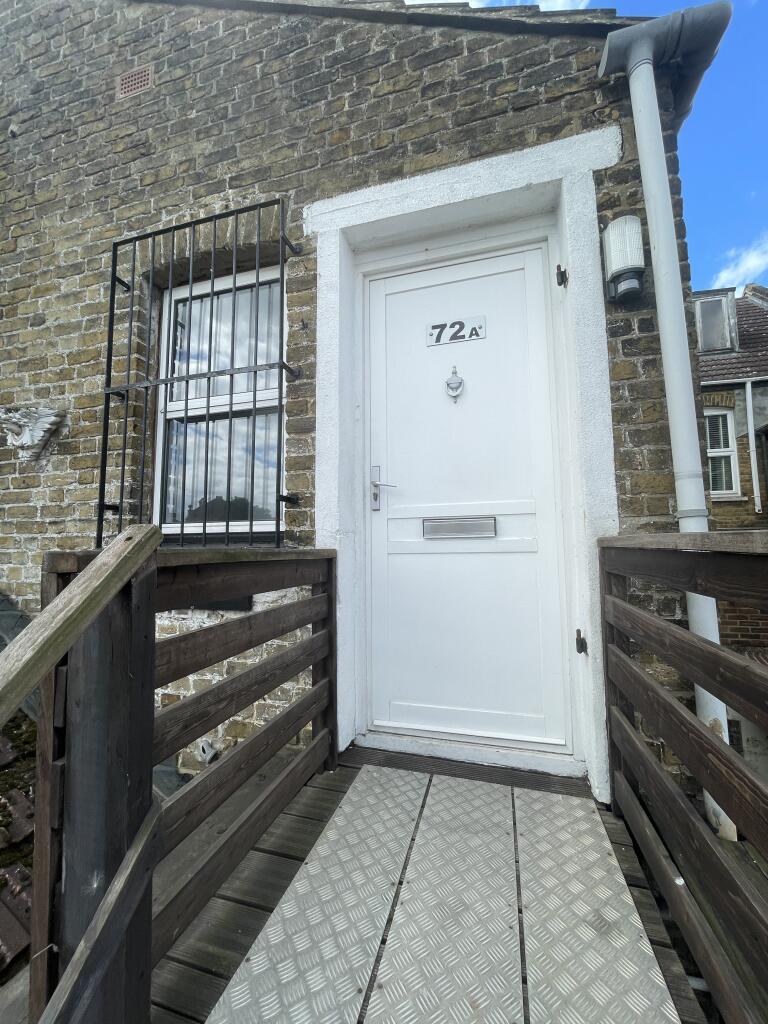2 bed Annexe for rent in Sheerness. From Rule & Rule Estate Agents - Sheerness 2 bed Annexe for rent in Sheerness. From Rule & Rule Estate Agents - Sheerness