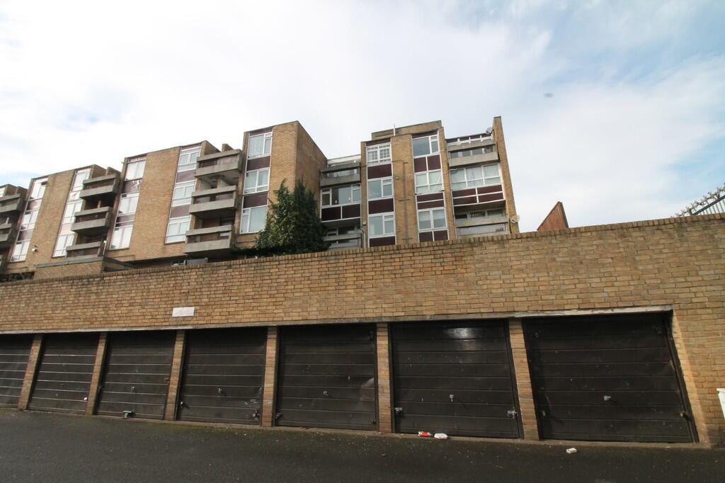 1 bed 1st Floor Flat for rent in Washington. From Safe & Secure Properties - Houghton Le Spring