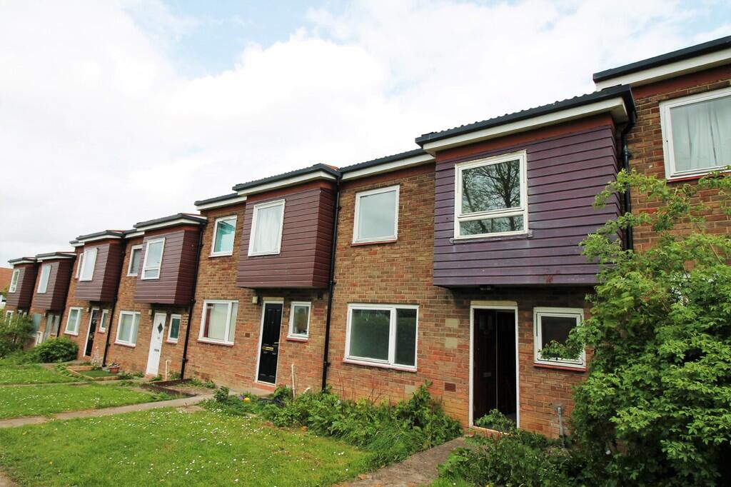 3 bed Mid Terraced House for rent in Callerton. From Safe & Secure Properties - Houghton Le Spring