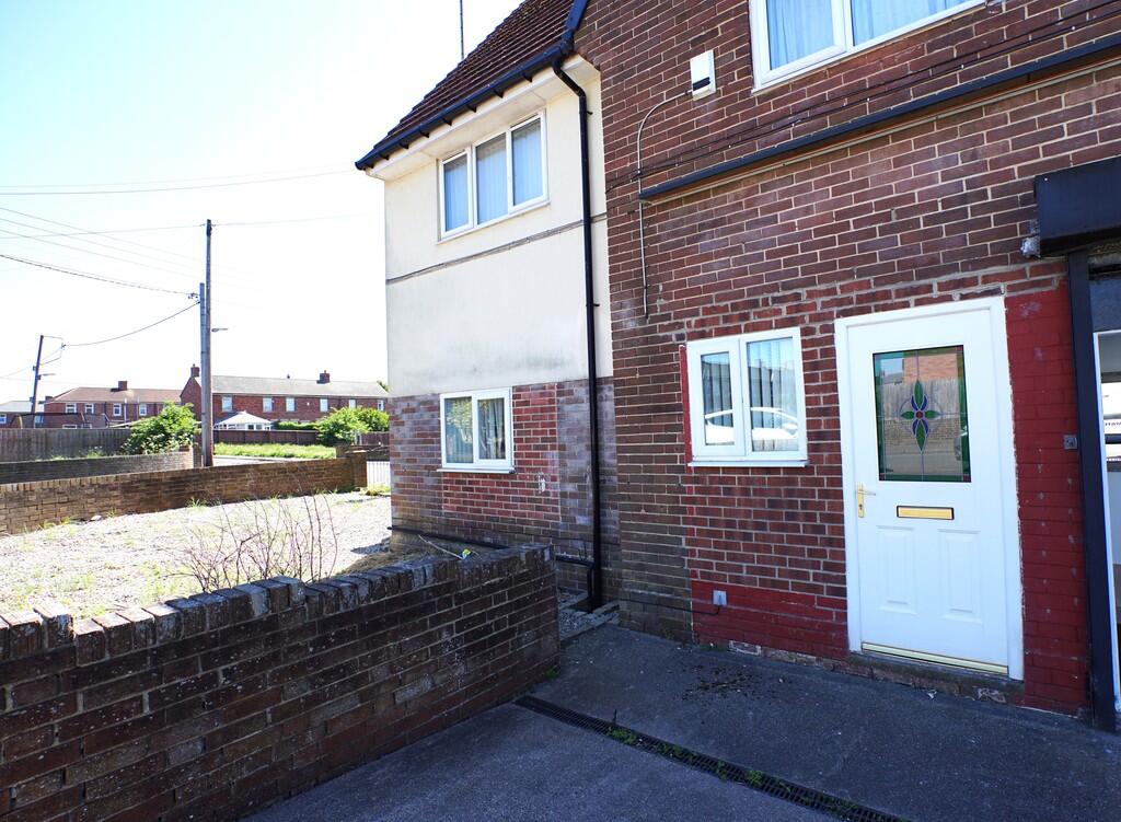 2 bed House (unspecified) for rent in Houghton-le-Spring. From Safe & Secure Properties - Houghton Le Spring