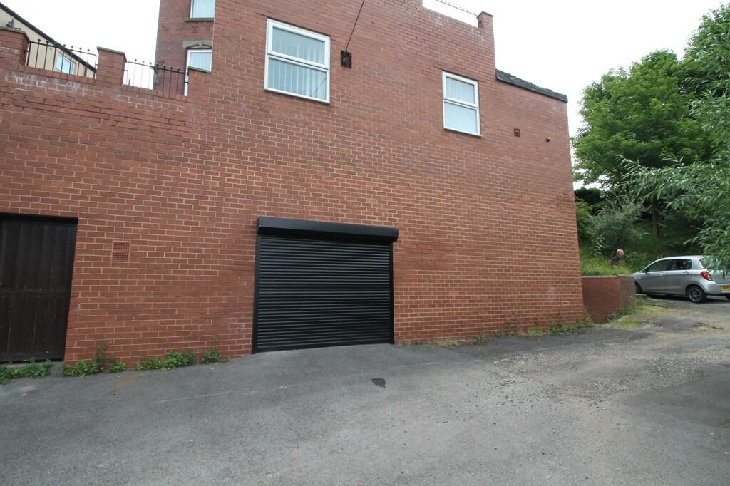 4 bed Garages for rent in Stanley. From Safe & Secure Properties - Houghton Le Spring 4 bed Garages for rent in Stanley. From Safe & Secure Properties - Houghton Le Spring