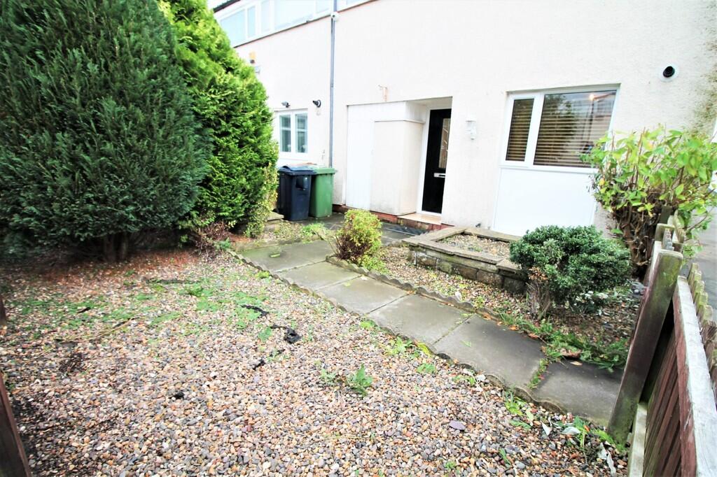 4 bed End of Terrace for rent in Washington. From Safe & Secure Properties - Houghton Le Spring 4 bed End of Terrace for rent in Washington. From Safe & Secure Properties - Houghton Le Spring