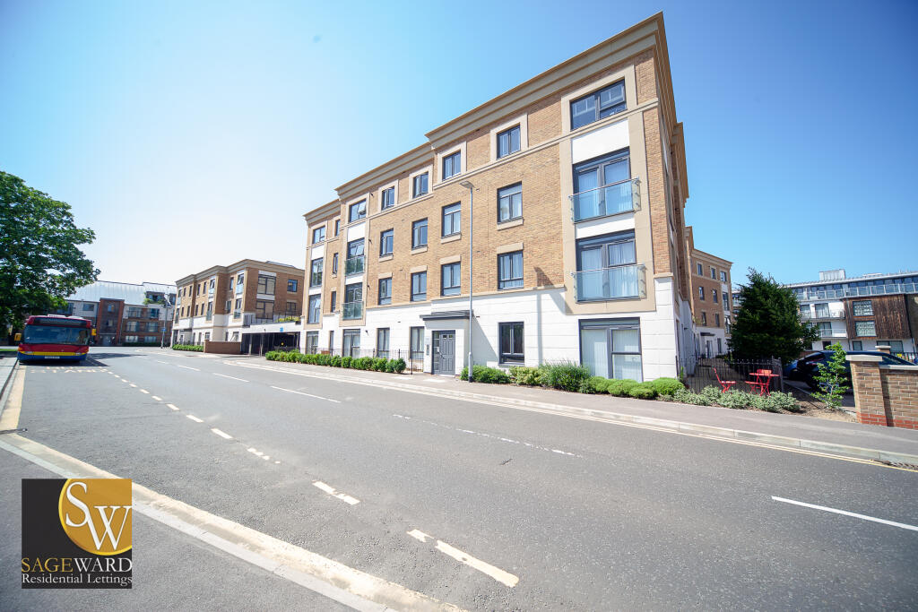 2 bed Apartment for rent in Waterford. From Sageward Residential Lettings - Hertford