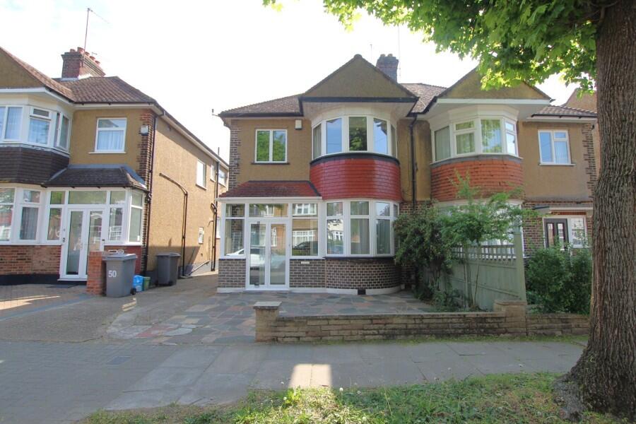 3 bed Semi Detached for rent in Wembley. From Salter McGuinness - Harrow 3 bed Semi Detached for rent in Wembley. From Salter McGuinness - Harrow