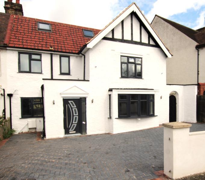 5 bed Mid Terraced House for rent in Wembley. From Salter McGuinness - Harrow
