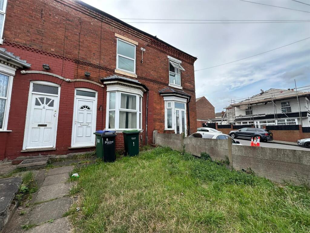 2 bed Mid Terraced House for rent in Smethwick. From Samuel & Co - West Bromwich 2 bed Mid Terraced House for rent in Smethwick. From Samuel & Co - West Bromwich