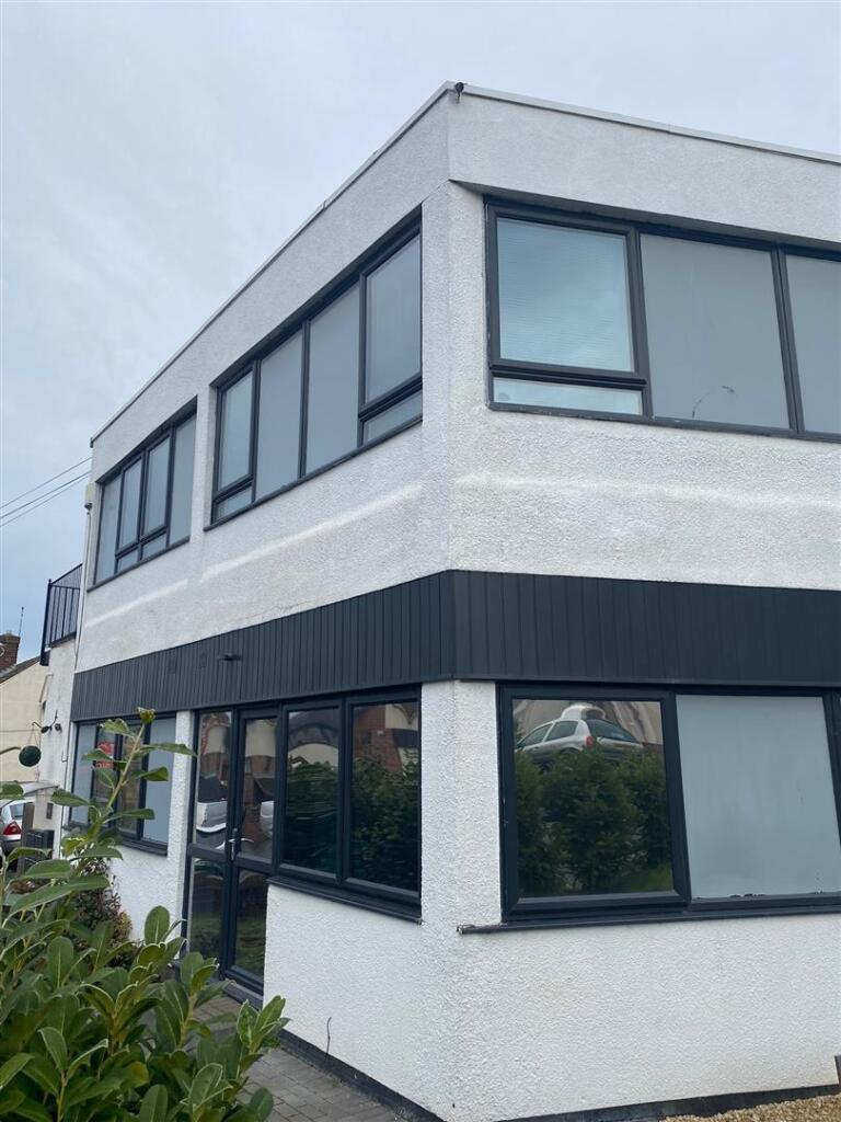 1 bed 1st Floor Flat for rent in Kidderminster. From Samuel & Co - West Bromwich