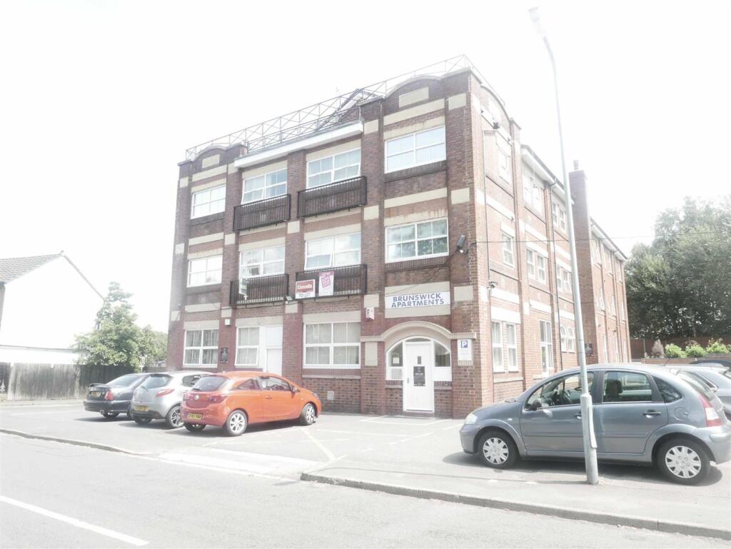 1 bed 1st Floor Flat for rent in Wednesbury. From Samuel & Co - West Bromwich