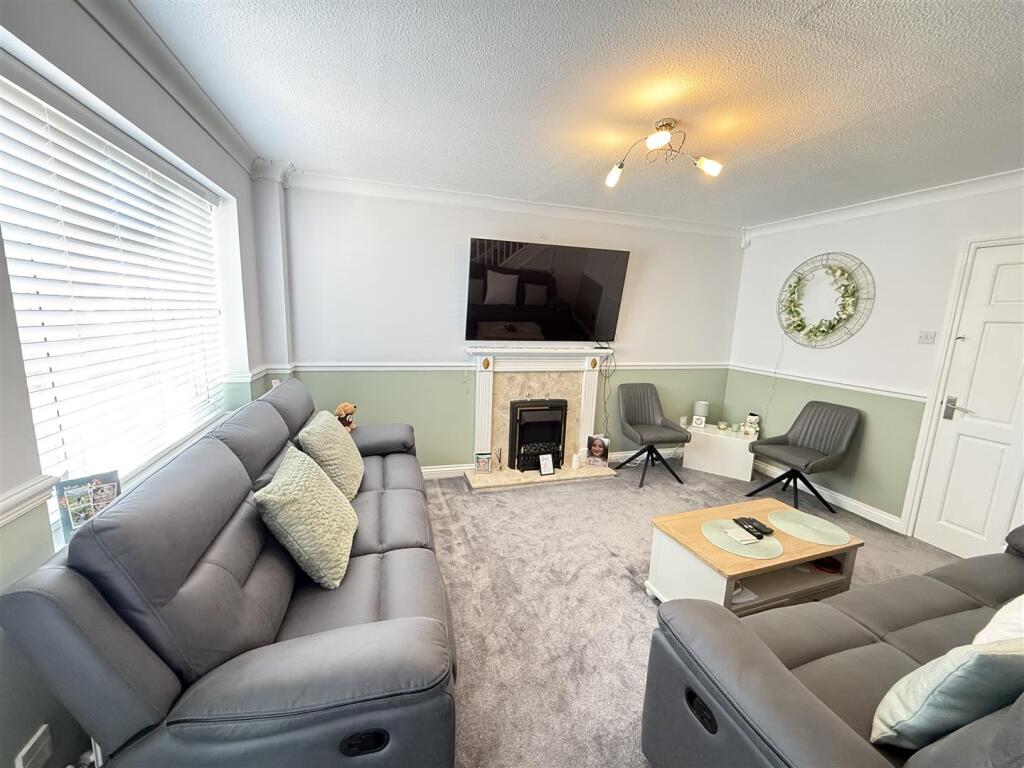 3 bed Mid Terraced House for rent in Birmingham. From Samuel & Co - West Bromwich