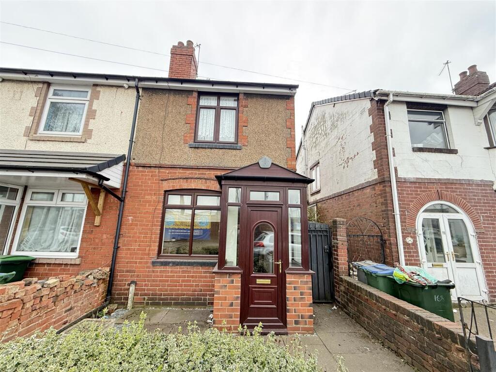2 bed End of Terrace for rent in West Bromwich. From Samuel & Co - West Bromwich